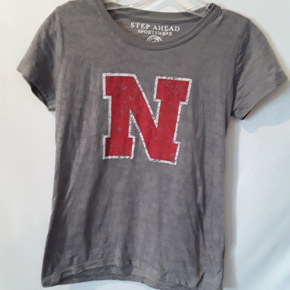 Step Ahead Sportwears Nebreska grey top 4/16$